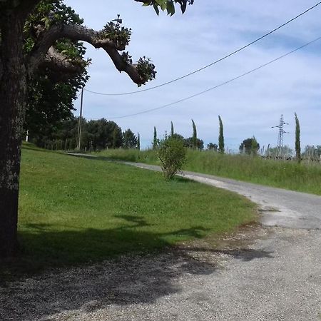 Gite Lieu Dit Gautier Civrac-de-Blaye Exterior photo